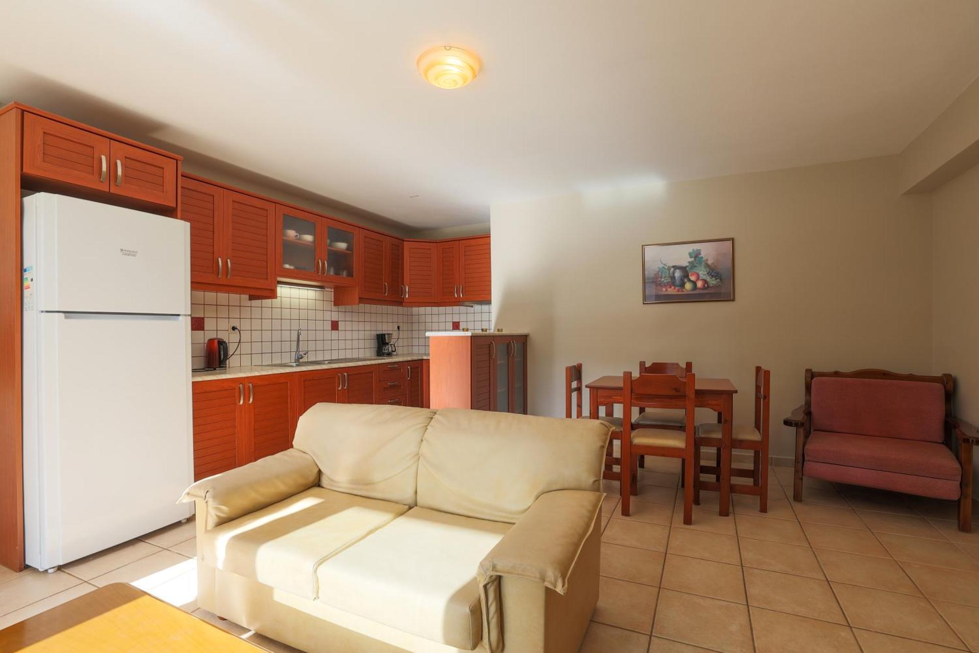 Vivi'S Apartments Agia Efimia Luaran gambar