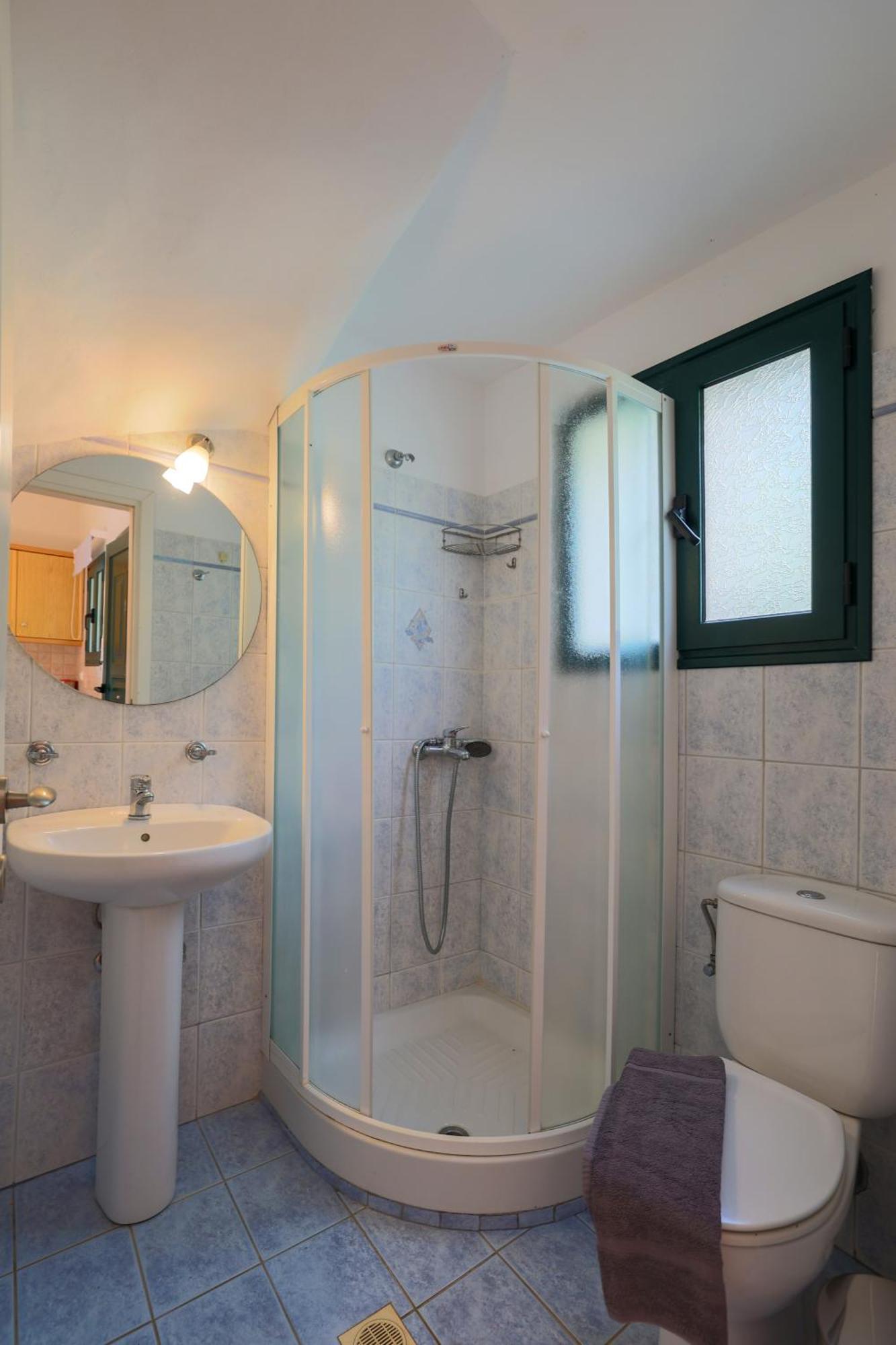 Vivi'S Apartments Agia Efimia Luaran gambar